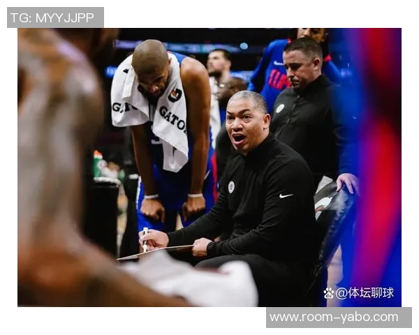 卢教练谈球队阵容深度期待通过比赛磨合轮换与化学反应